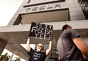 Крах Tesla: проблемы Маска и падение продаж