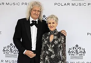 Королева на паузе: новый тур Queen под вопросом – инсайд от Anita Dobson