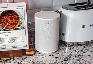 Sonos снизил цены на Era 100 и Ray: Как не споткнуться о собственные провалы