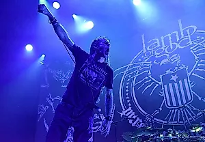 StubHub извиняется за путаницу с Lamb Of God и рождественским концертом