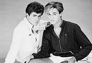 Wham! и "Last Christmas" правят глобальными чартами
