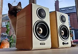 Edifier S880DB MKII: новые активные колонки с нюансами