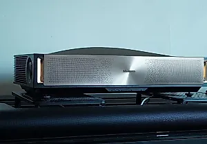 Hisense L9Q — Лазерная роскошь для элиты домашних кинотеатров