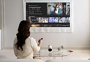 Samsung обновляет проектор Freestyle до версии Freestyle+ с удвоенной яркостью и функциями ИИ
