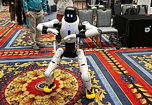 Agibot: Роботы-дублёры для TikTok и гостей