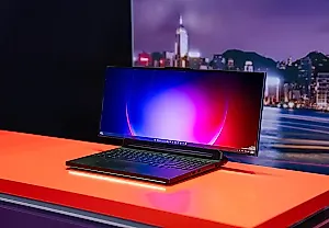 Lenovo представила концептуальный игровой ноутбук с раздвижным OLED-экраном