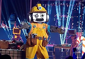 Tone Lōc раскрыт на The Masked Singer