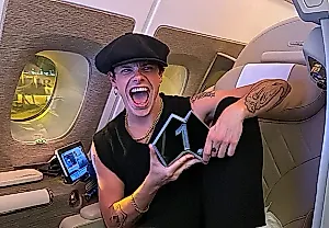 Yungblud возглавил австралийский чарт после тура