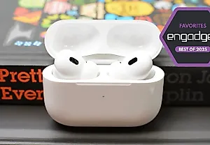 Лучшие AirPods для 2025 года: погружение в абсурд звука