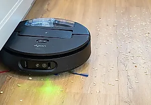 Робопылесос Dyson без блеска