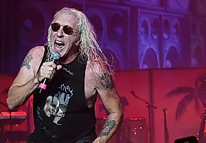 Прощальный рифф Twisted Sister