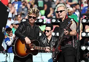 Green Day под огнем фанатов