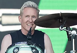 После ухода из Foo Fighters