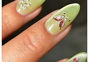 Весенние ногти без скуки