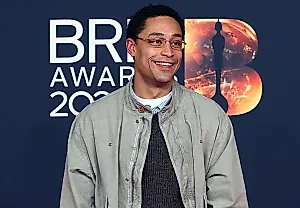 Loyle Carner на BRITs 2026: путь к себе