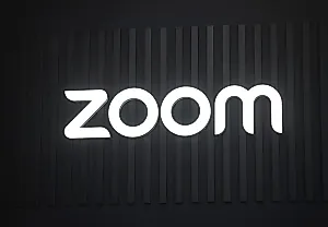 Zoom вернулся после сбоев