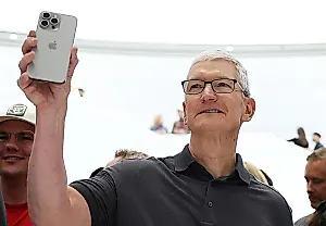 Apple отмечает 50 лет