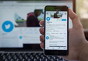 Маск и SEC ищут компромисс по делу Twitter