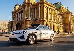 Uber лезет в роботакси