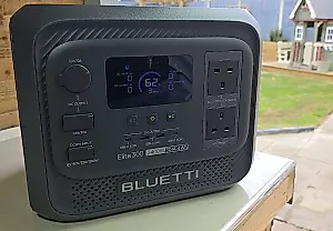 Bluetti Elite 300: мощная батарея без иллюзий