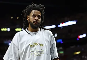 Рэпер в Китае: J. Cole выходит на паркет