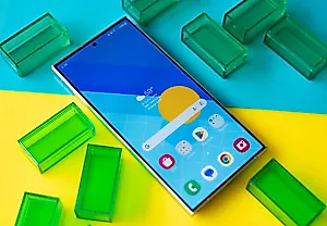 И снова в бой: Samsung возобновляет раздачу One UI 7