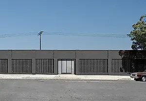 Пауза галереи Goodman в Лос‑Анджелесе