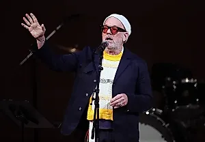 Майкл Стайп и песня‑призрак