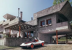 Брутальный минимализм Bertone Runabout