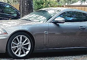 Барганый британский зверь: Jaguar XKR 2011 — Aston Martin для бедных?