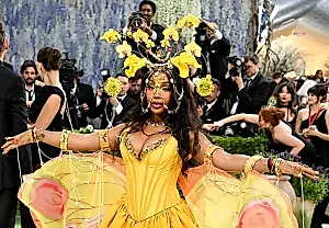 SZA пришла на Met Gala в платье из лотов с eBay