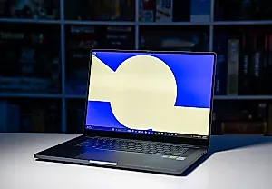 Samsung вдохновился MacBook Pro, но что-то пошло не так