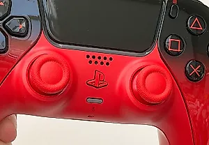 PlayStation выпускает броские геймпады DualSense в стиле гиперпоп