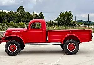 Легенда грязи и времени: Dodge Power Wagon 1957 года