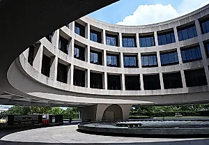 Коллекция Hirshhorn пополнилась к юбилею