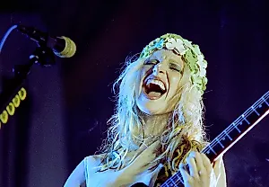 Hayley Williams устроила «эго-смерть» на концерте в Лос-Анджелесе