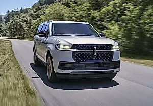 Связи автомобилей: Lincoln, Ford и Dodge