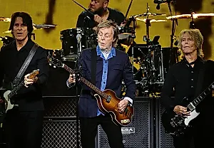 McCartney устроил сюрприз на SNL