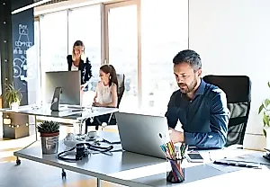 Сбер анонсировал платформу для рабочих коммуникаций