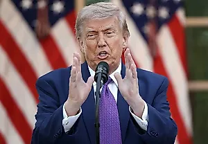 Белый дом называет Трампа «Iceman» под саундтрек Дрейка – реакция фанатов и соцсетей