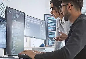 ИИ разгрузил техподдержку: как роботы экономят нервы инженерам