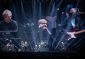 Phil Collins отказывается от выступления в Зале славы рок-н-ролла, но не исключает тур
