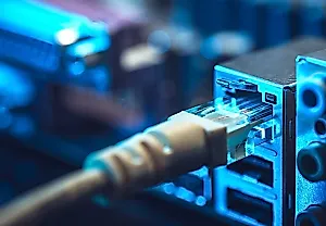 Как получить проводной интернет без прокладки кабелей Ethernet