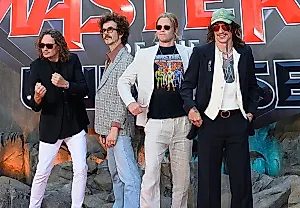 The Darkness записали гимн к фильму «Владыки Вселенной»: 80-е опять вернулись