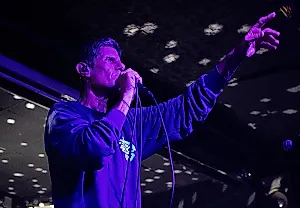 No Sleep Till... North Shields: Майк Ди рассказывает о сольной карьере и странных площадках