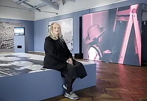 Ушла из жизни "Чудо-женщина" видео-арта: дань уважения Дара Бирнбаум
