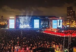 Primavera Sound 2026: как шторм превращает поп-звезд в фонари на ветру