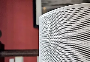 Кто-то сделал умный контроллер для Sonos за $20 / £16 — и теперь мне не хватает тех времен, когда Sonos выпускала свой собственный пульт, напоминающий iPod.