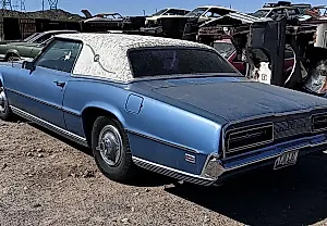 Легендарный Ford Thunderbird 1969 года – гламурный мускулкар из Америки