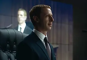 Трейлер The Social Reckoning: Джереми Стронг превратился в Цукерберга